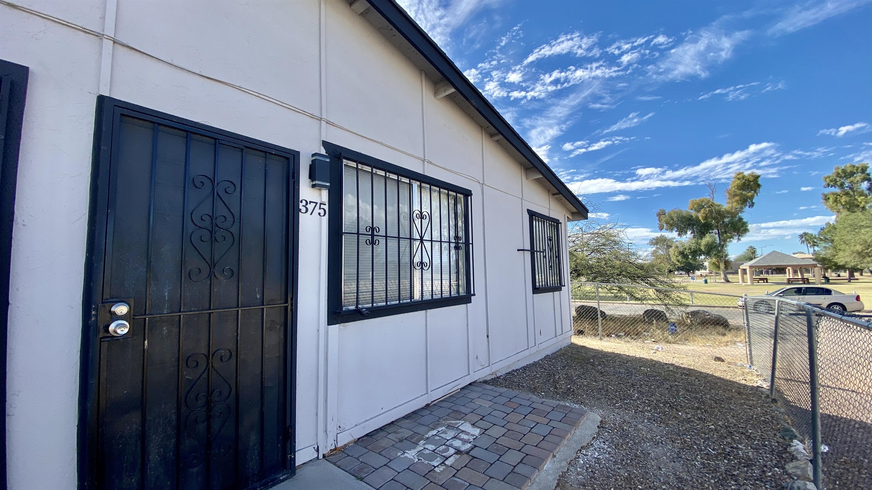 375 East Thoroughbred Street